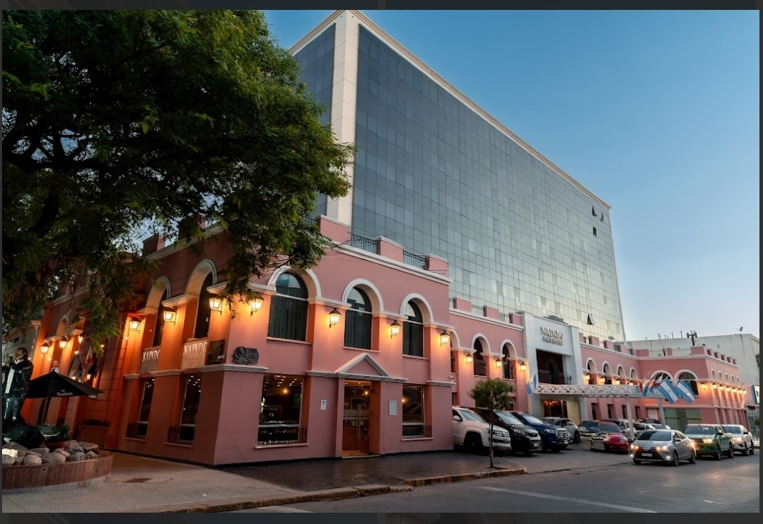Naindo Park Hotel