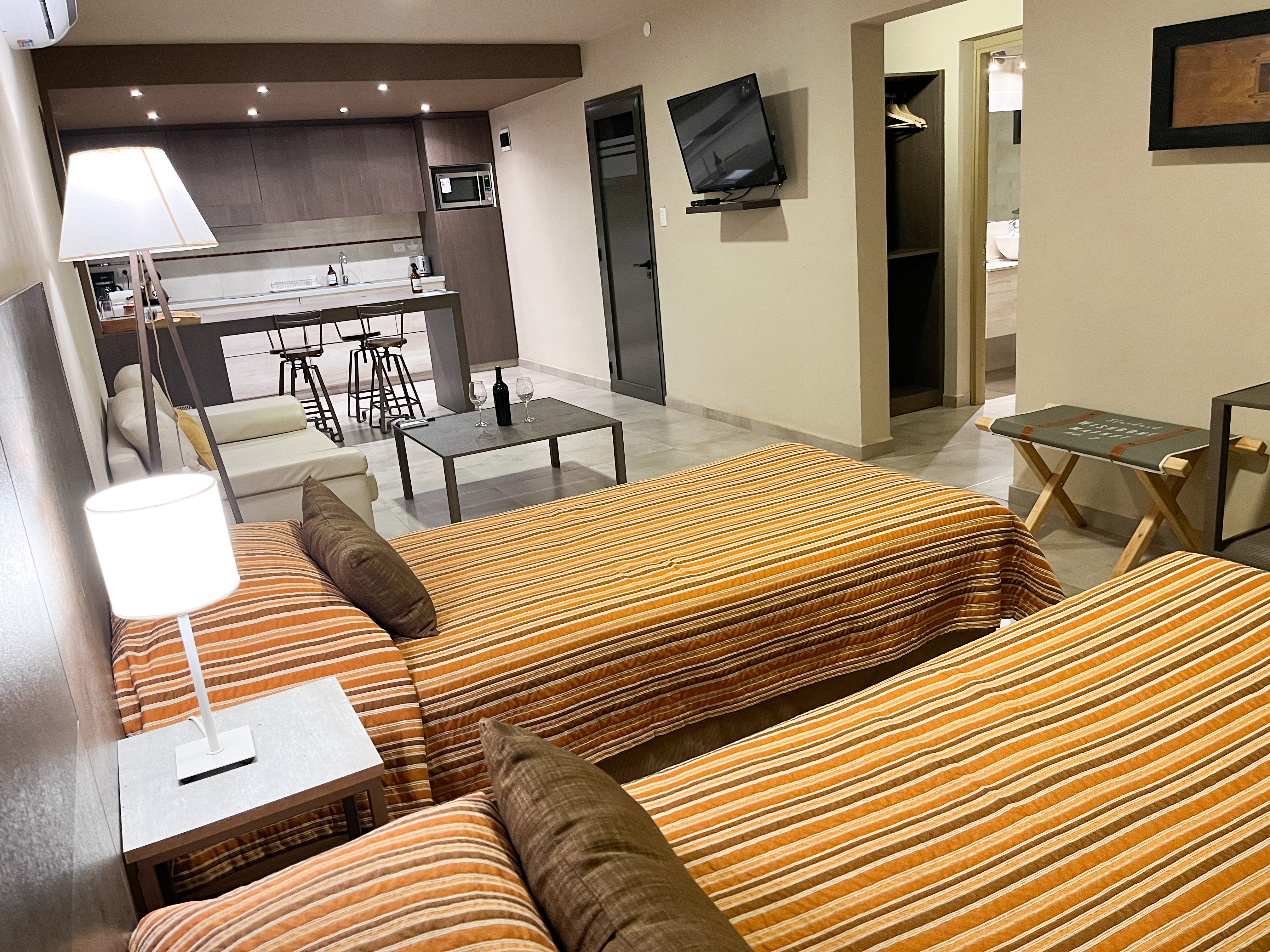 Habitación Triple Deluxe (sin Desayuno)